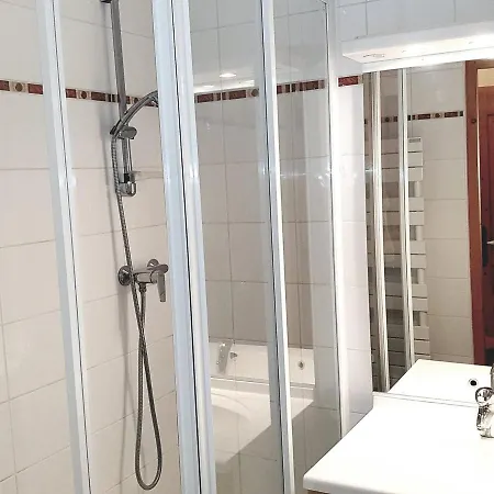 Duplex 3 Pieces Au Pied Des Pistes, 6 Pers, Meribel Centre - Fr-1-411-862 * Les Allues