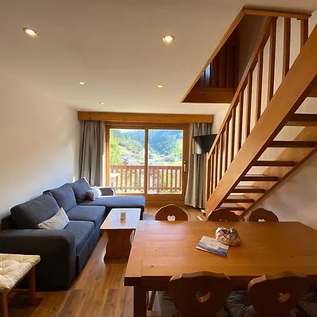 Duplex 3 Pieces Au Pied Des Pistes, 6 Pers, Meribel Centre - Fr-1-411-862 Apartment *