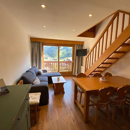 Duplex 3 Pieces Au Pied Des Pistes, 6 Pers, Meribel Centre - Fr-1-411-862 Apartment Les Allues